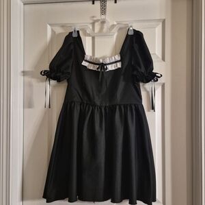 Frenchmaid Costume With Accessories.